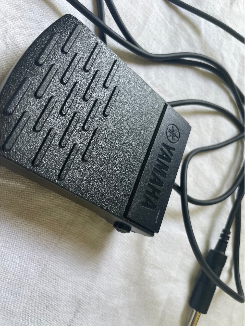 Yamaha Keyboard Sustain Pedal Foot Switch 1/4” Plug Black Piano Pedal